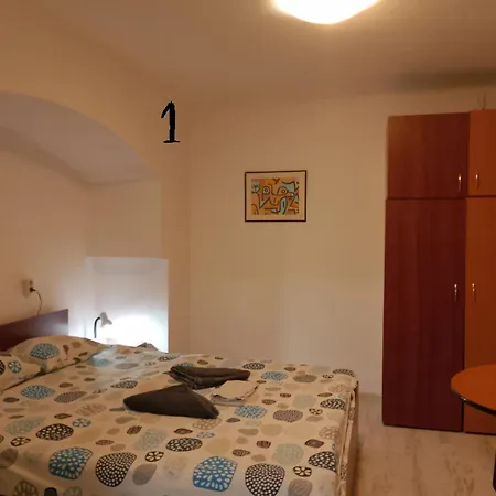 Apartment In Historic Center *
