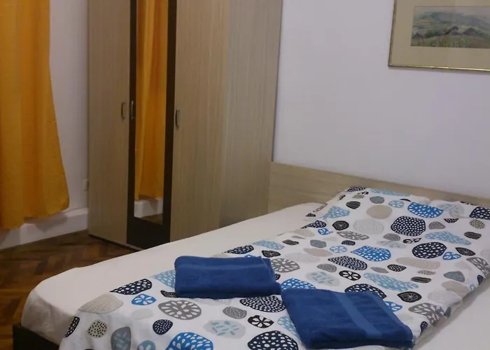 In Historic Center Apartman Brassó